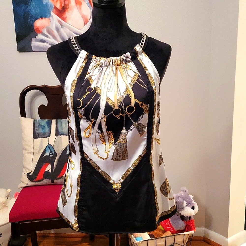 Adorable chain neck chain print  blouse